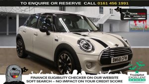 Used 2019 SILVER MINI HATCH Hatchback 1.5 Cooper Exclusive Hatchback 5dr Petrol Steptronic Euro 6 (s/s) (136 ps) (reg. 2019-02-08) for sale in Wilmslow