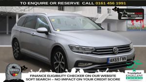 Used 2019 SILVER VOLKSWAGEN PASSAT Estate 2.0 TDI EVO SEL Estate 5dr Diesel DSG Euro 6 (s/s) (150 ps) (reg. 2019-10-31) for sale in Wilmslow