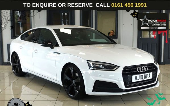 Used 2019 WHITE AUDI A5 Hatchback 2.0 TFSI 35 Black Edition Sportback 5dr Petrol S Tronic Euro 6 (s/s) (150 ps) (reg. 2019-04-12) for sale in Wilmslow