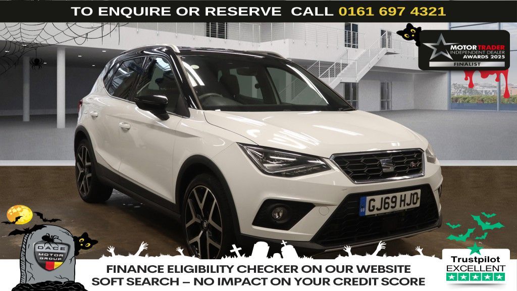 Used 2019 WHITE SEAT ARONA SUV 1.0 TSI GPF FR Sport SUV 5dr Petrol Manual Euro 6 (s/s) (115 ps) (reg. 2019-09-16) for sale in Manchester
