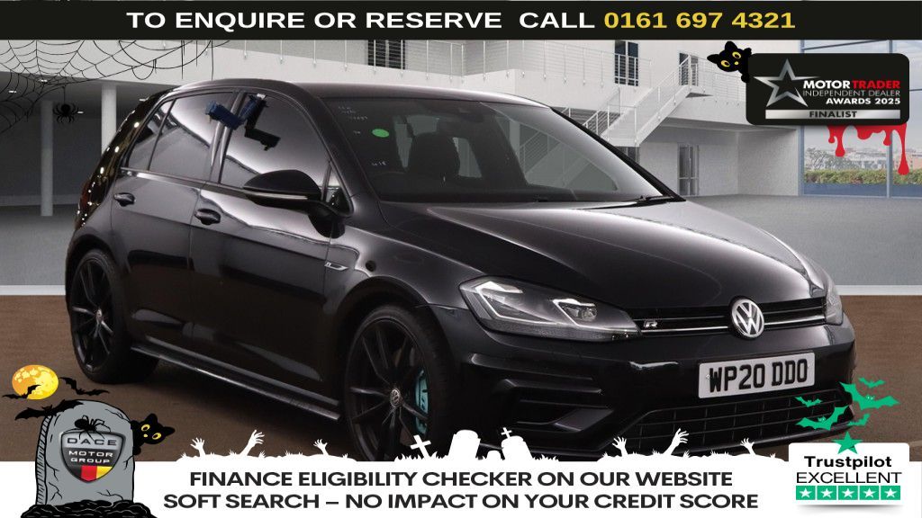 Used 2020 BLACK VOLKSWAGEN GOLF Hatchback 2.0 TSI R Hatchback 5dr Petrol DSG 4Motion Euro 6 (s/s) (300 ps) (reg. 2020-07-31) for sale in Manchester