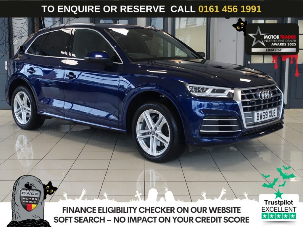 Used 2020 BLUE AUDI Q5 SUV 2.0 TFSI 45 S line SUV 5dr Petrol S Tronic quattro Euro 6 (s/s) (245 ps) (reg. 2020-02-26) for sale in Wilmslow