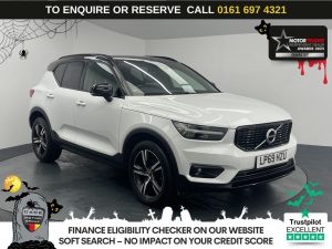 Used 2020 WHITE VOLVO XC40 SUV 2.0 D3 R-Design SUV 5dr Diesel Manual Euro 6 (s/s) (150 ps) (reg. 2020-02-20) for sale in Manchester
