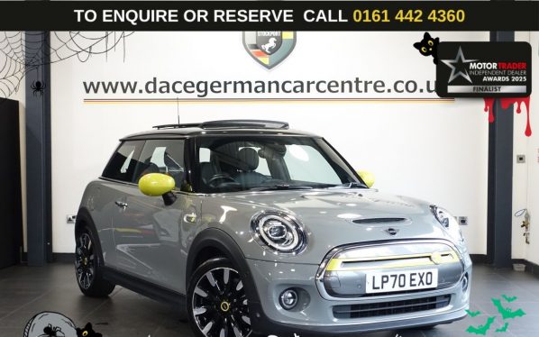 Used 2021 GREY MINI Electric Hatch Hatchback Cooper SE 32.6kWh Level 3 Hatchback 3dr Electric Auto (184 ps) (reg. 2021-02-05) for sale in Altrincham