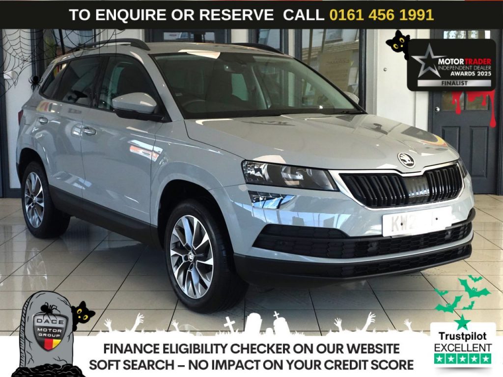 Used 2021 GREY SKODA KAROQ SUV 1.5 TSI ACT SE Drive SUV 5dr Petrol Manual Euro 6 (s/s) (150 ps) (reg. 2021-05-01) for sale in Wilmslow