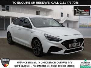 Used 2021 WHITE HYUNDAI I30 Hatchback 1.5 T-GDi MHEV N Line Fastback 5dr Petrol Hybrid Manual Euro 6 (s/s) (159 ps) (reg. 2021-03-12) for sale in Stockport