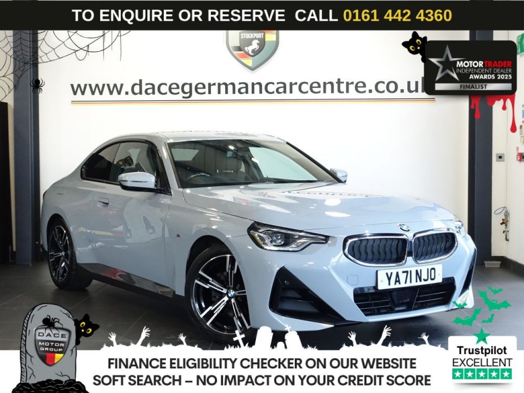 Used 2022 GREY BMW 2 SERIES Coupe 2.0 220d MHT M Sport Coupe 2dr Diesel Hybrid Auto Euro 6 (s/s) (190 ps) £2530 EXTRAS (reg. 2022-02-11) for sale in Altrincham
