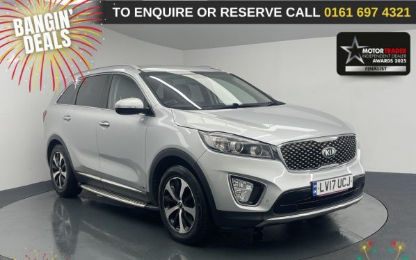 Used 2017 SILVER KIA SORENTO SUV 2.2 CRDi KX-2 SUV 5dr Diesel Auto AWD Euro 6 (s/s) (197 bhp) (reg. 2017-05-12) for sale in Manchester