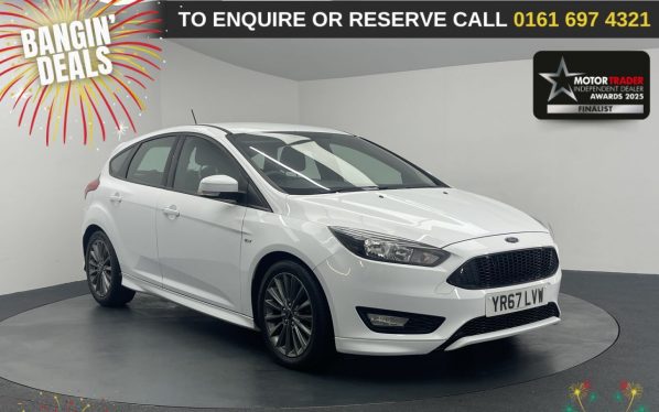 Used 2017 WHITE FORD FOCUS Hatchback 1.0T EcoBoost ST-Line Hatchback 5dr Petrol Manual Euro 6 (s/s) (125 ps) (reg. 2017-09-29) for sale in Manchester
