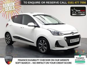 Used 2017 WHITE HYUNDAI I10 Hatchback 1.2 Premium SE Hatchback 5dr Petrol Manual Euro 6 (87 ps) (reg. 2017-09-30) for sale in Stockport