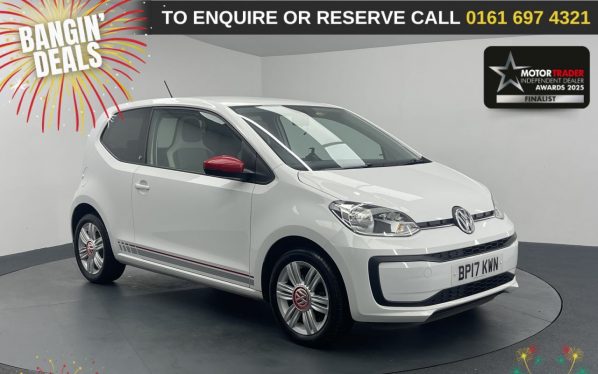 Used 2017 WHITE VOLKSWAGEN UP! Hatchback 1.0 up! beats Hatchback 3dr Petrol ASG Euro 6 (60 ps) (reg. 2017-06-22) for sale in Manchester