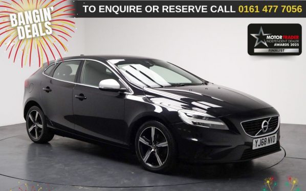 Used 2018 BLACK VOLVO V40 Hatchback 2.0 T2 GPF R-Design Nav Plus Hatchback 5dr Petrol Manual Euro 6 (s/s) (122 ps) (reg. 2018-10-11) for sale in Stockport