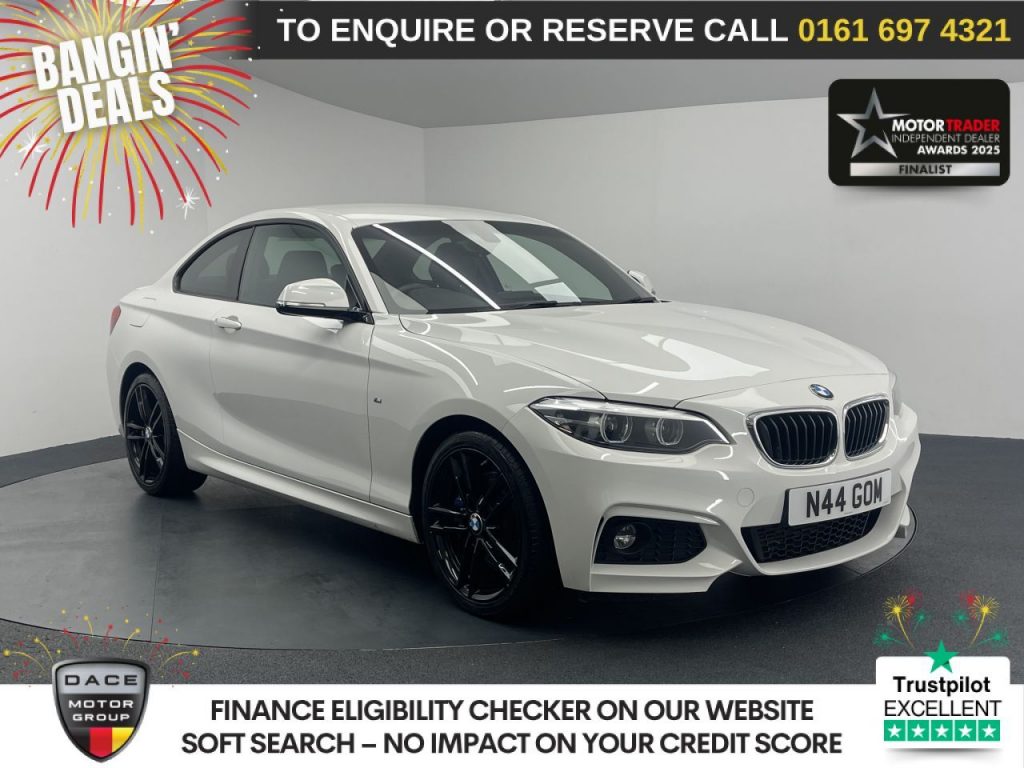 Used 2018 WHITE BMW 2 SERIES Coupe 2.0 220d M Sport Coupe 2dr Diesel Manual Euro 6 (s/s) (190 ps) (reg. 2018-06-29) for sale in Manchester