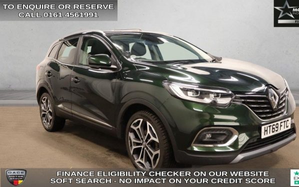 Used 2019 GREEN RENAULT KADJAR SUV 1.3 TCe GT Line SUV 5dr Petrol Manual Euro 6 (s/s) (140 ps) (reg. 2019-12-19) for sale in Wilmslow