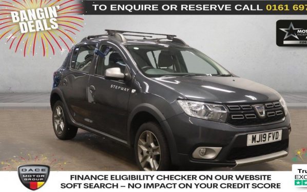 Used 2019 GREY DACIA SANDERO STEPWAY Hatchback 0.9 TCe Comfort Hatchback 5dr Petrol Manual Euro 6 (s/s) (90 ps) (reg. 2019-05-30) for sale in Manchester