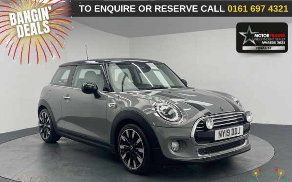 Used 2019 GREY MINI HATCH Hatchback 1.5 Cooper Exclusive Hatchback 3dr Petrol Manual Euro 6 (s/s) (136 ps) (reg. 2019-06-13) for sale in Manchester