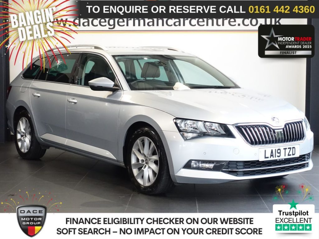 Used 2019 SILVER SKODA SUPERB Estate 2.0 TDI SE Technology Estate 5dr Diesel Manual Euro 6 (s/s) (150 ps) (reg. 2019-06-21) for sale in Altrincham