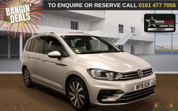 Used 2019 SILVER VOLKSWAGEN TOURAN MPV 1.5 TSI EVO R-Line MPV 5dr Petrol DSG Euro 6 (s/s) (150 ps) (reg. 2019-04-15) for sale in Stockport