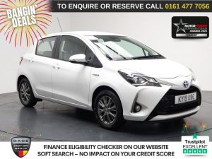 Used 2019 WHITE TOYOTA YARIS Hatchback 1.5 VVT-h Icon Hatchback 5dr Petrol Hybrid E-CVT Euro 6 (s/s) (100 ps) (reg. 2019-03-16) for sale in Stockport