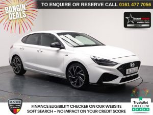 Used 2021 WHITE HYUNDAI I30 Hatchback 1.5 T-GDi MHEV N Line Fastback 5dr Petrol Hybrid Manual Euro 6 (s/s) (159 ps) (reg. 2021-03-12) for sale in Stockport