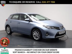 Used 2013 BLUE TOYOTA AURIS Hatchback 1.6 V-Matic Icon Hatchback 5dr Petrol Manual Euro 5 (132 ps) (reg. 2013-06-12) for sale in Stockport