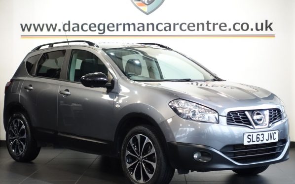 Used 2013 GREY NISSAN QASHQAI SUV 1.5 dCi 360 SUV 5dr Diesel Manual 2WD Euro 5 (110 ps) (reg. 2013-11-04) for sale in Altrincham