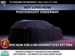 Used 2017 BLUE RENAULT CLIO Hatchback 0.9 TCe Dynamique S Nav Hatchback 5dr Petrol Manual Euro 6 (s/s) (90 ps) (reg. 2017-09-28) for sale in Stockport