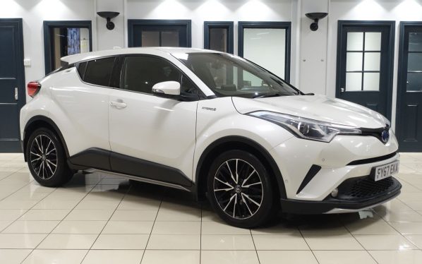 Used 2017 WHITE TOYOTA C-HR SUV 1.8 VVT-h Excel SUV 5dr Petrol Hybrid CVT Euro 6 (s/s) (122 ps) (reg. 2017-09-30) for sale in Wilmslow