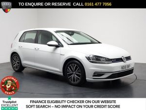 Used 2018 WHITE VOLKSWAGEN GOLF Hatchback 1.5 TSI EVO BlueMotion Tech SE Nav Hatchback 5dr Petrol DSG Euro 6 (s/s) (130 ps) (reg. 2018-06-23) for sale in Stockport