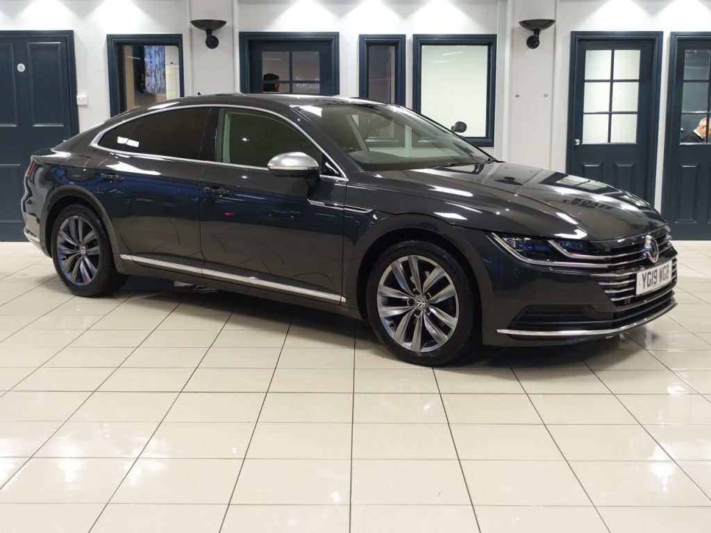 Used 2019 GREY VOLKSWAGEN ARTEON Hatchback 1.5 TSI EVO Elegance Fastback 5dr Petrol DSG Euro 6 (s/s) (150 ps) (reg. 2019-08-16) for sale in Wilmslow