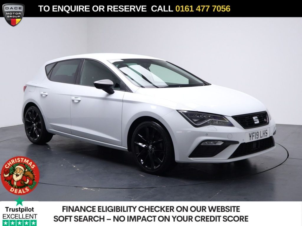 Used 2019 WHITE SEAT LEON Hatchback 1.5 TSI EVO FR Black Edition Hatchback 5dr Petrol Manual Euro 6 (s/s) (130 ps) (reg. 2019-08-23) for sale in Stockport