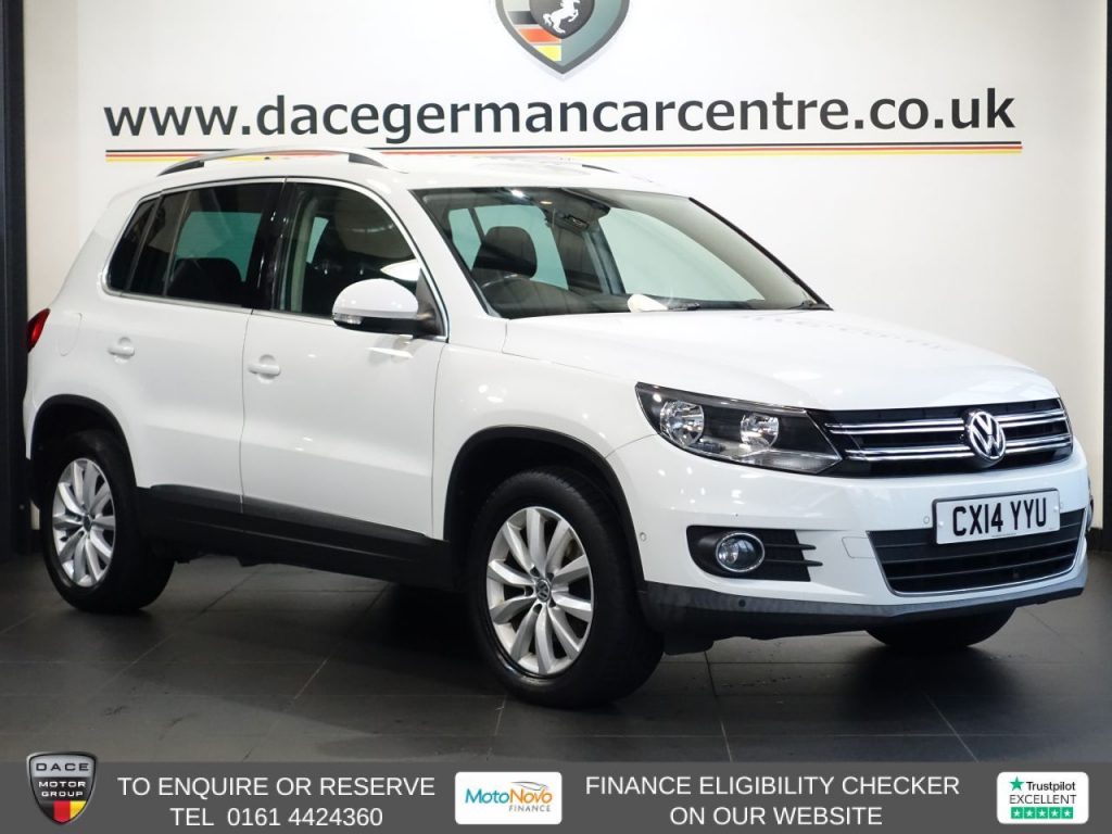 Used 2014 WHITE VOLKSWAGEN TIGUAN SUV 2.0 TDI BlueMotion Tech Match SUV 5dr Diesel DSG 4WD Euro 5 (s/s) (140 ps) (reg. 2014-08-01) for sale in Altrincham