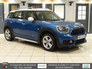 Used 2017 BLUE MINI COUNTRYMAN SUV 1.5 Cooper SUV 5dr Petrol Manual ALL4 Euro 6 (s/s) (136 ps) (reg. 2017-12-15) for sale in Altrincham