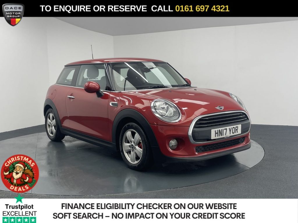 Used 2017 RED MINI HATCH Hatchback 1.2 One Hatchback 3dr Petrol Manual Euro 6 (s/s) (102 ps) (reg. 2017-05-22) for sale in Manchester