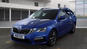 Used 2018 BLUE SKODA OCTAVIA Estate 2.0 TDI vRS Estate 5dr Diesel DSG 4WD Euro 6 (s/s) (184 ps) (reg. 2018-05-30) for sale in Manchester