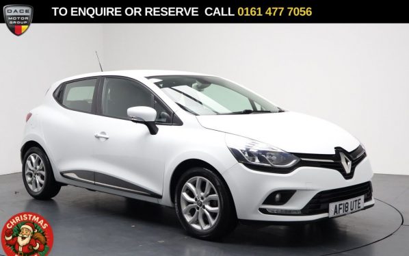 Used 2018 WHITE RENAULT CLIO Hatchback 0.9 TCe Dynamique Nav Hatchback 5dr Petrol Manual Euro 6 (s/s) (90 ps) (reg. 2018-04-30) for sale in Stockport