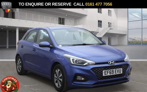 Used 2019 BLUE HYUNDAI I20 Hatchback 1.2 SE Launch Edition Hatchback 5dr Petrol Manual Euro 6 (s/s) (84 ps) (reg. 2019-12-31) for sale in Stockport