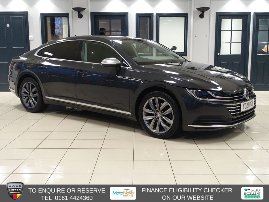Used 2019 GREY VOLKSWAGEN ARTEON Hatchback 1.5 TSI EVO Elegance Fastback 5dr Petrol DSG Euro 6 (s/s) (150 ps) (reg. 2019-08-16) for sale in Altrincham