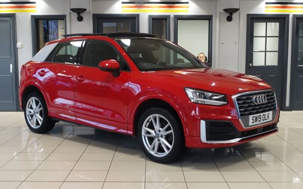 Used 2019 RED AUDI Q2 SUV 1.5 TFSI CoD 35 S line SUV 5dr Petrol Manual Euro 6 (s/s) (150 ps) (reg. 2019-04-22) for sale in Altrincham