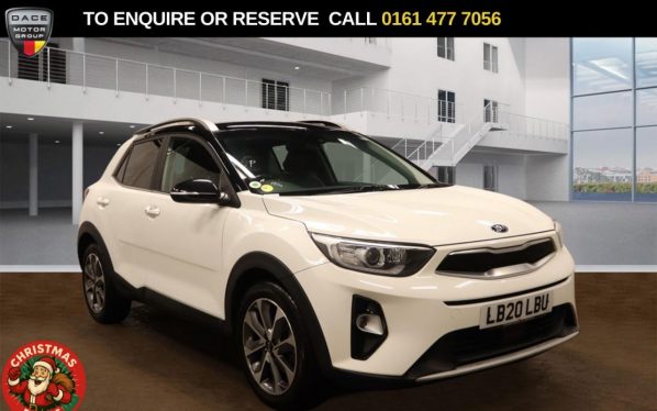 Used 2020 WHITE KIA STONIC SUV 1.0 T-GDi 4 SUV 5dr Petrol Manual Euro 6 (s/s) (118 bhp) (reg. 2020-07-30) for sale in Stockport