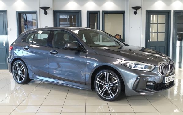 Used 2021 GREY BMW 1 SERIES Hatchback 1.5 118i M Sport (LCP) Hatchback 5dr Petrol DCT Euro 6 (s/s) (136 ps) (reg. 2021-03-12) for sale in Altrincham