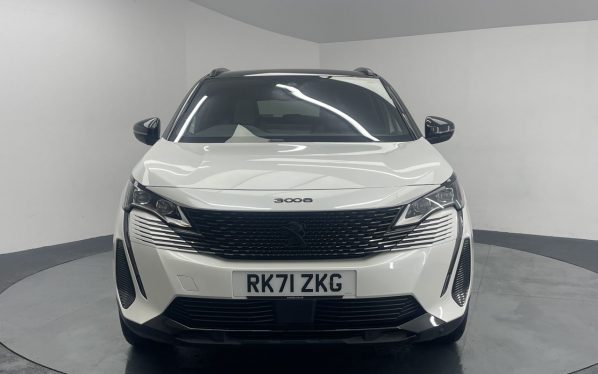 Used 2021 WHITE PEUGEOT 3008 SUV 1.6 13.2kWh GT SUV 5dr Petrol Plug-in Hybrid e-EAT Euro 6 (s/s) (225 ps) (reg. 2021-09-14) for sale in Manchester
