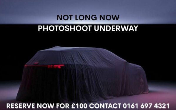 Used 2021 WHITE VOLKSWAGEN ID.4 SUV Pro Performance 77kWh Max SUV 5dr Electric Auto (204 ps) (reg. 2021-09-30) for sale in Manchester