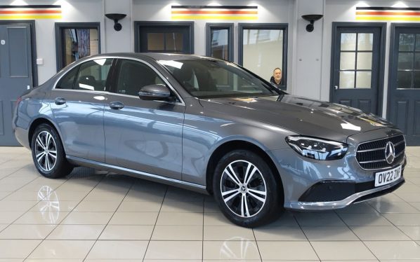 Used 2022 GREY MERCEDES-BENZ E-CLASS Saloon 2.0 E200h MHEV Sport Saloon 4dr Petrol Hybrid G-Tronic+ Euro 6 (s/s) (211 ps) (reg. 2022-06-01) for sale in Altrincham