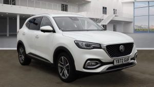 Used 2022 WHITE MG MG HS SUV 1.5 T-GDI 16.6kWh Exclusive SUV 5dr Petrol Plug-in Hybrid Auto Euro 6 (s/s) (258 ps) (reg. 2022-12-22) for sale in Manchester