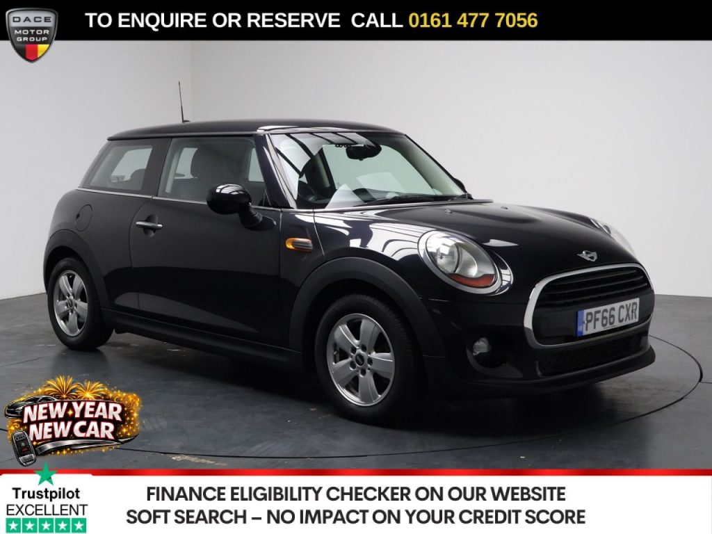 Used 2016 BLACK MINI HATCH Hatchback 1.2 One Hatchback 3dr Petrol Manual Euro 6 (s/s) (102 ps) (reg. 2016-10-21) for sale in Stockport