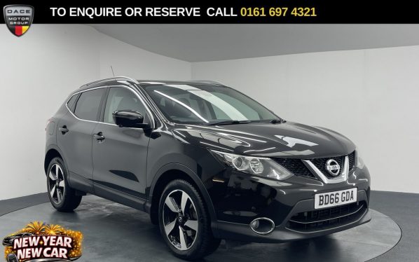 Used 2016 BLACK NISSAN QASHQAI SUV 1.5 dCi N-Connecta SUV 5dr Diesel Manual 2WD Euro 6 (s/s) (110 ps) (reg. 2016-09-30) for sale in Manchester