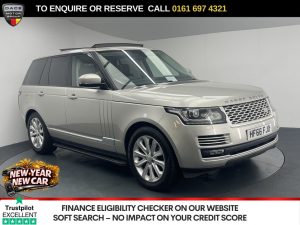 Used 2016 GOLD LAND ROVER RANGE ROVER SUV 3.0 TD V6 Vogue SE SUV 5dr Diesel Auto 4WD Euro 6 (s/s) (258 ps) (reg. 2016-09-30) for sale in Manchester Trade
