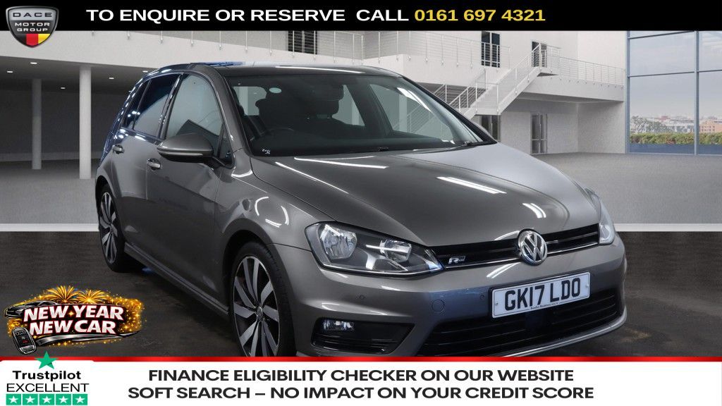 Used 2017 GREY VOLKSWAGEN GOLF Hatchback 1.4 TSI BlueMotion Tech ACT R-Line Edition Hatchback 5dr Petrol DSG Euro 6 (s/s) (150 ps) (reg. 2017-03-13) for sale in Manchester