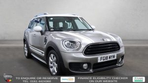 Used 2018 SILVER MINI COUNTRYMAN SUV 1.5 Cooper SUV 5dr Petrol Auto 6Spd ALL4 Euro 6 (s/s) (136 ps) (reg. 2018-03-21) for sale in Altrincham